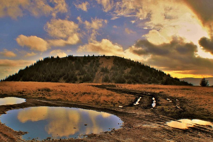 Old Smokey, which can be seen from Darran Park