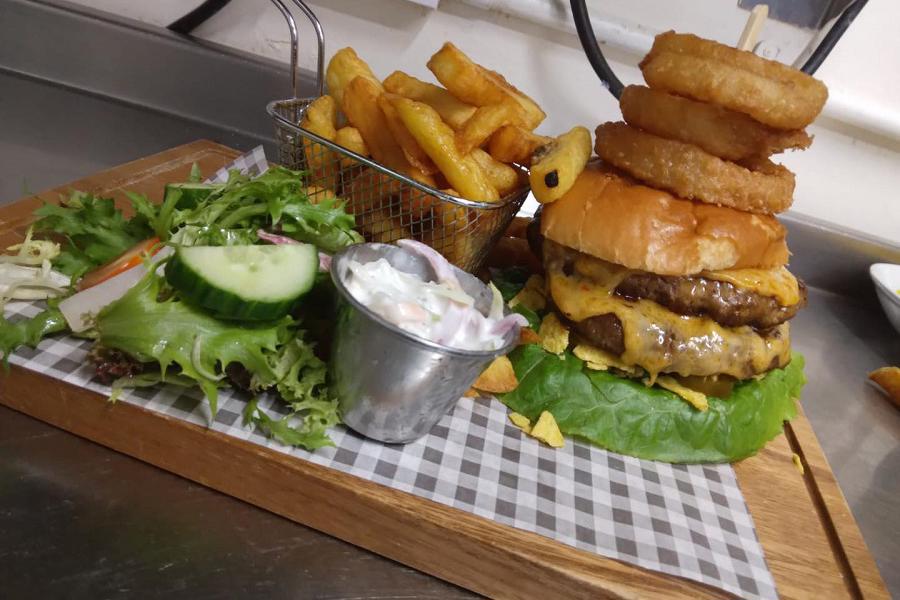 Burgers at the Greenfield