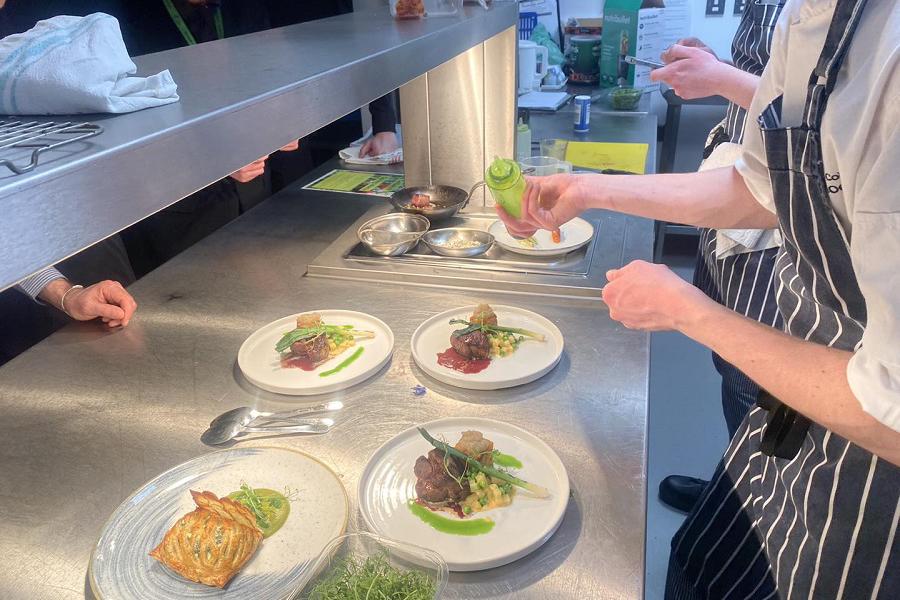 Students prepare acclaimed dishes