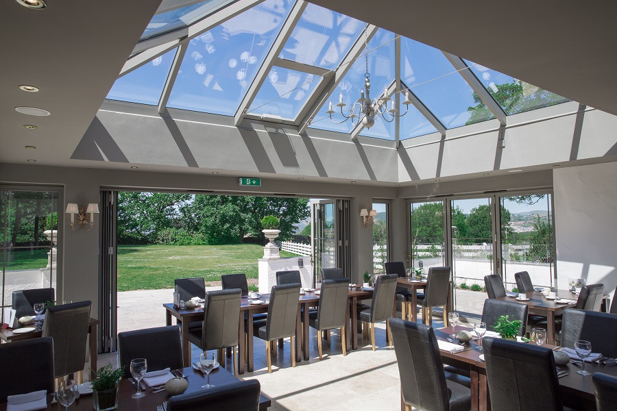 Airy dining room