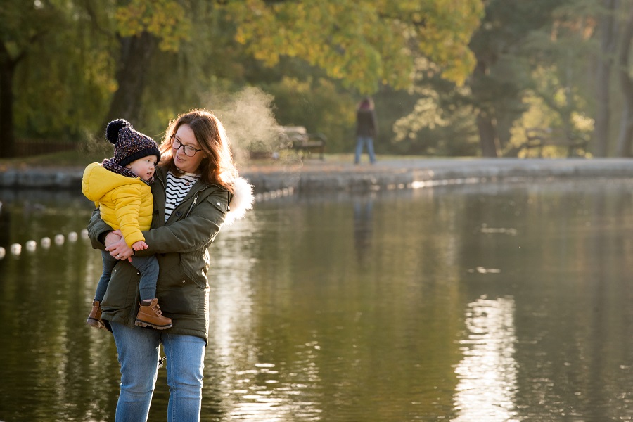 aberdare park family kid walk lake autumn